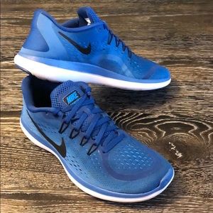 🌟NIKE🌟Flex 2017 Run running shoes